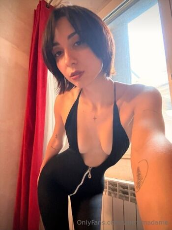 Full leaked Valentinadame private onlyfans photo