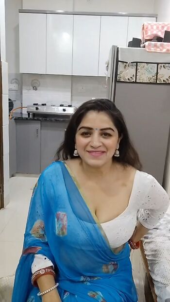 Full leaked Vandana pathak page private onlyfans photo