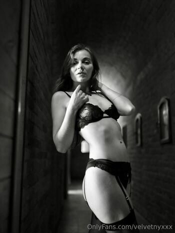 velvetnyxxx