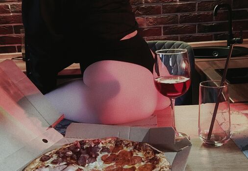 Full leaked Julieberisha sicctits peepeepopo/ private onlyfans photo