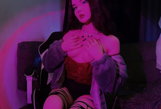 Full leaked Aseemah mills private onlyfans photo