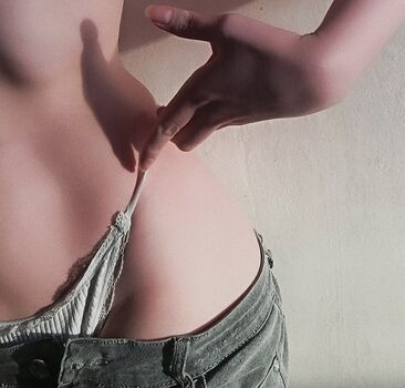 Full leaked Rose reid/ private onlyfans photo