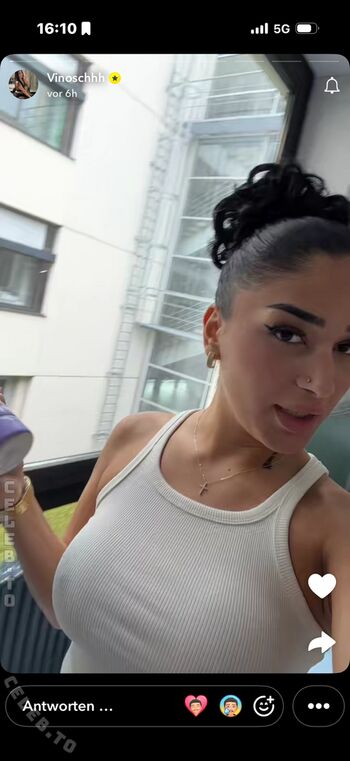 Full leaked Vinoschh private onlyfans photo