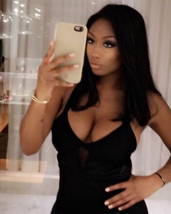 Full leaked Sillychicha/ private onlyfans photo