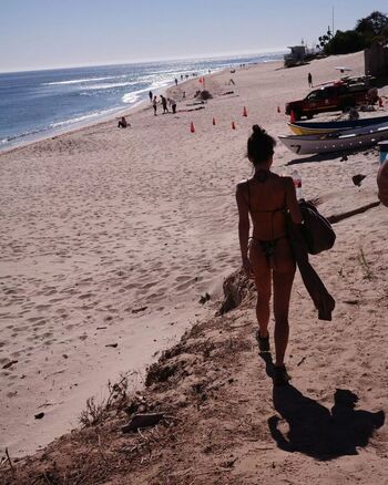 Full leaked Vivian marie wong page private onlyfans photo