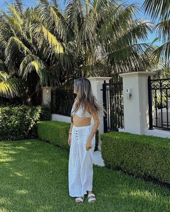 Full leaked Vivian marie wong page private onlyfans photo