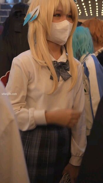 Voyeur Asian Pissing Toilet &Amp; Upskirts Only