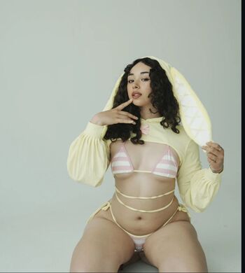 Full leaked Nopearii ari/ private onlyfans photo