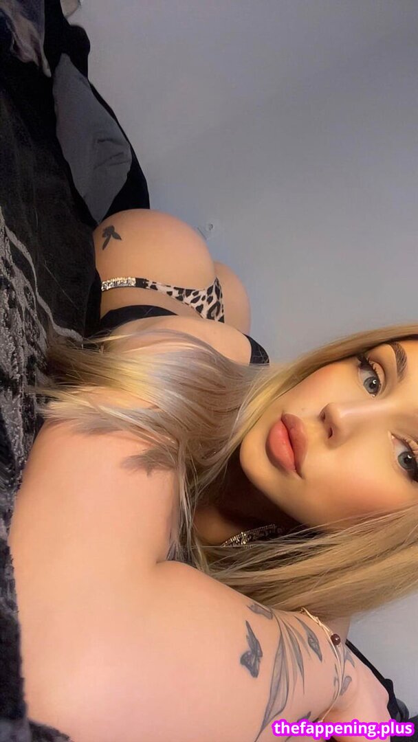 Vvikaraa / vikaraa_by_km Naakte OnlyFans Foto #40