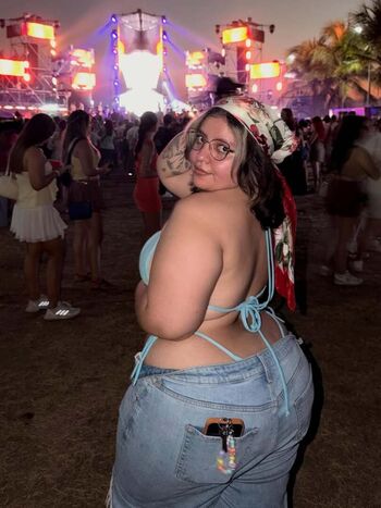 Full leaked Wandasv private onlyfans photo