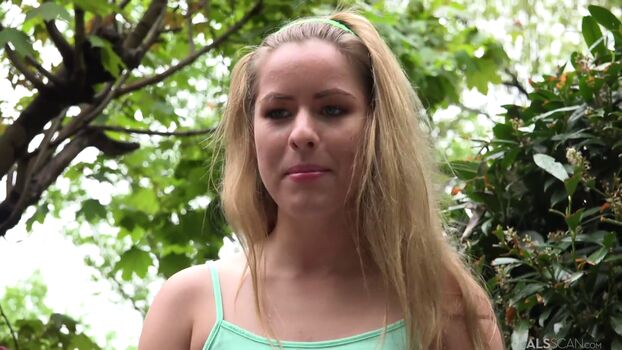 Full leaked Watersports page private onlyfans photo