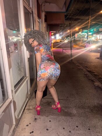 Full leaked Weirdly gin private onlyfans photo