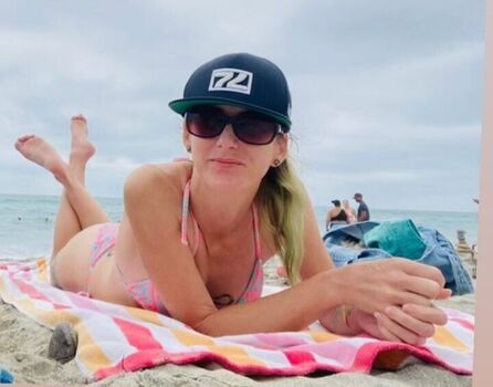 Whitney Byrnes Amateur