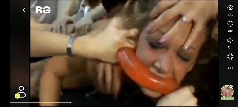 Full leaked Adeline frost/ private onlyfans photo