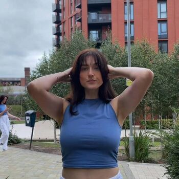 Full leaked Joyleeee/ private onlyfans photo