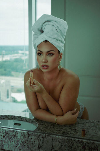 Full leaked Camibaby / private onlyfans photo