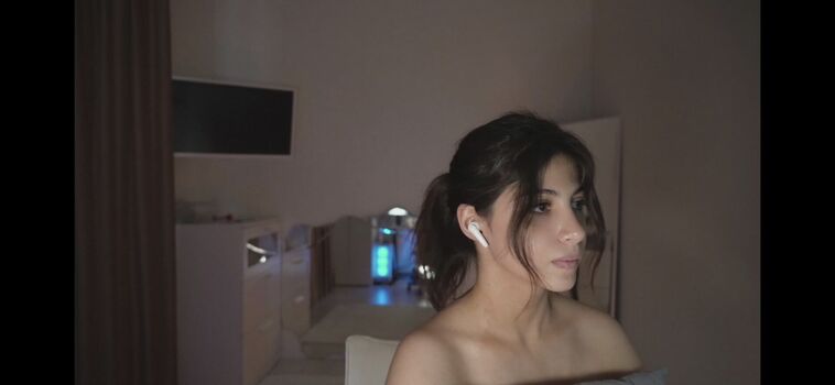 Full leaked Tinakitten/ private onlyfans photo