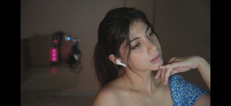 Full leaked Thekiranoir/ private onlyfans photo