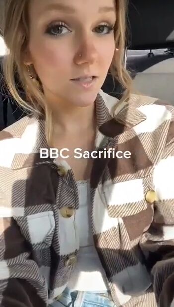 Full leaked Amillyrackz/ private onlyfans photo