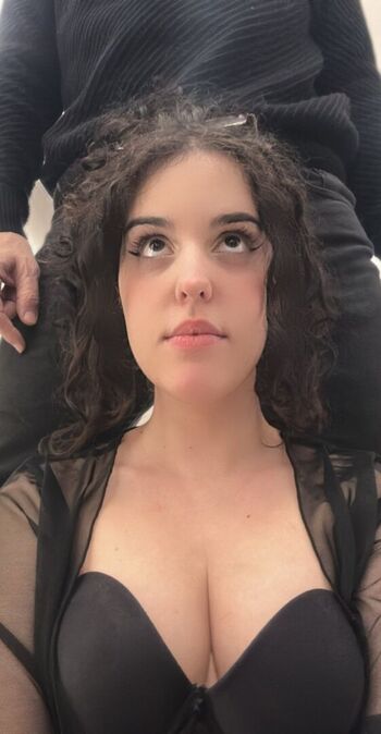 Full leaked Kendall jenner / private onlyfans photo