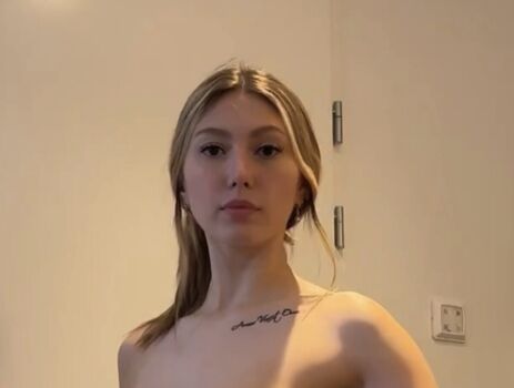 Full leaked Dillion harper / private onlyfans photo