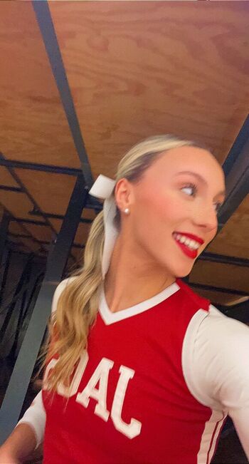 Full leaked Rosamund pike/ private onlyfans photo