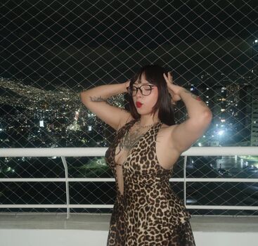 Full leaked Elyn leong/ private onlyfans photo