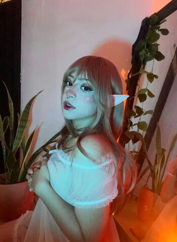 Full leaked Omi kero gibson/ private onlyfans photo