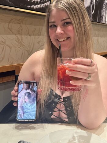 Full leaked Olivia sin/ private onlyfans photo