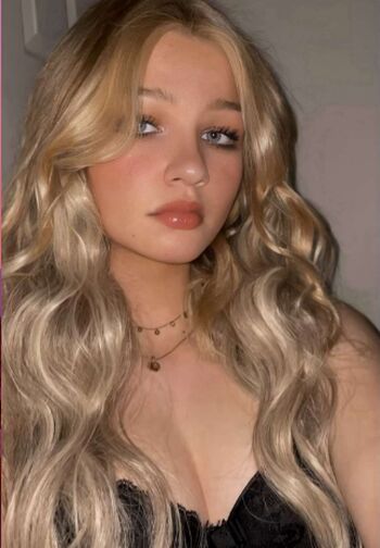 Full leaked Reistrasza/ private onlyfans photo