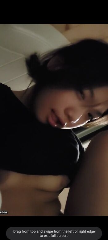 Full leaked Ariana grande/ private onlyfans photo