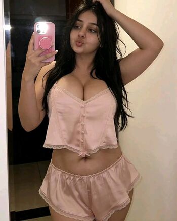 Full leaked Lily boo/ private onlyfans photo