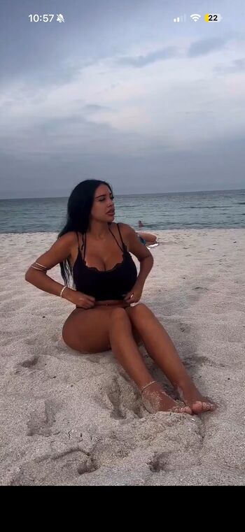 Full leaked Vylerria / private onlyfans photo