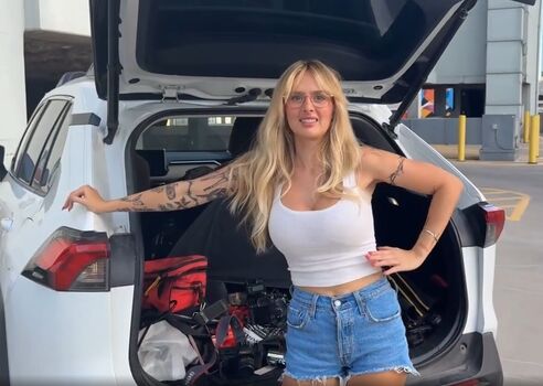 Full leaked Owlida/ private onlyfans photo