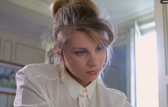 Full leaked Hey layla/ private onlyfans photo