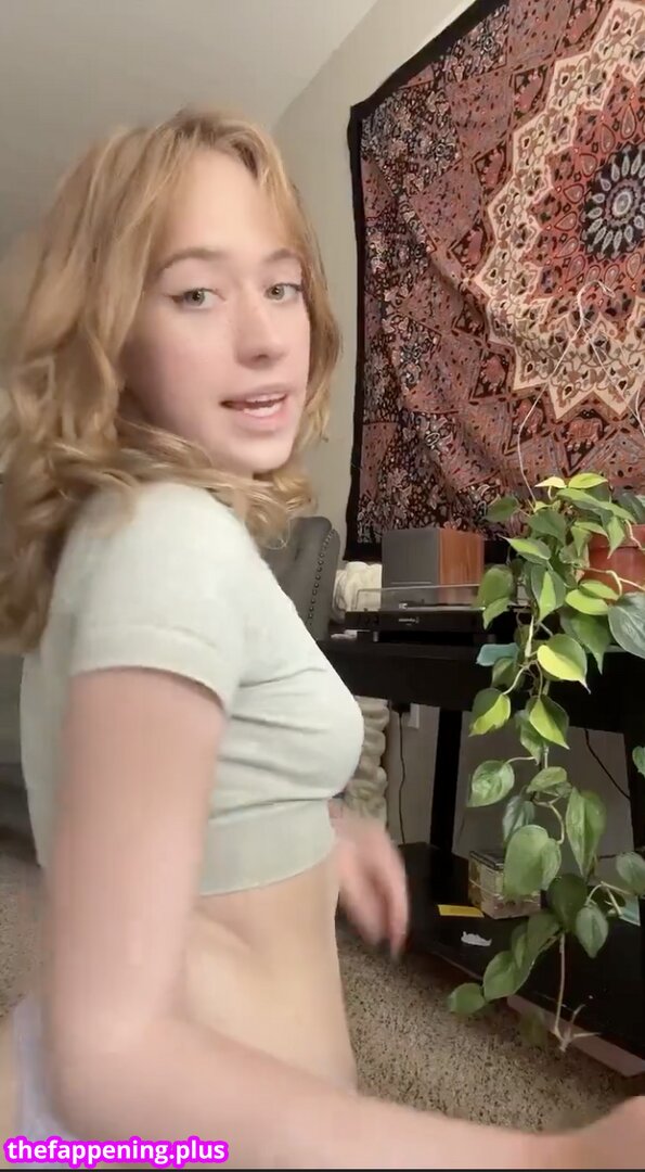 Full leaked Kaila yu private onlyfans photo