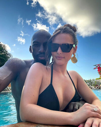 Full leaked Alexis eveliina/ private onlyfans photo