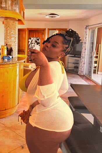 Whorekage Aka Chisdome