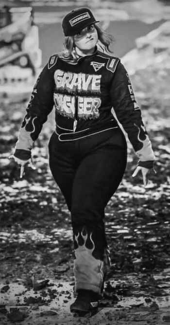 Full leaked Women motorsports private onlyfans photo