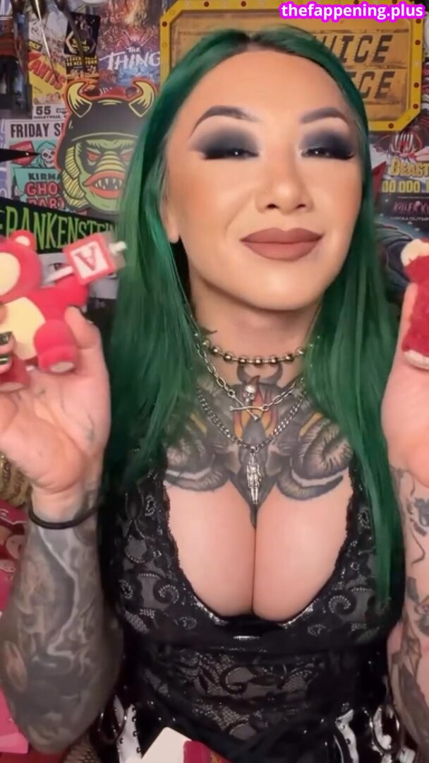 Shotzi Blackheart / ShotziWWE / WWE Shotzi Naken OnlyFans Foto #314