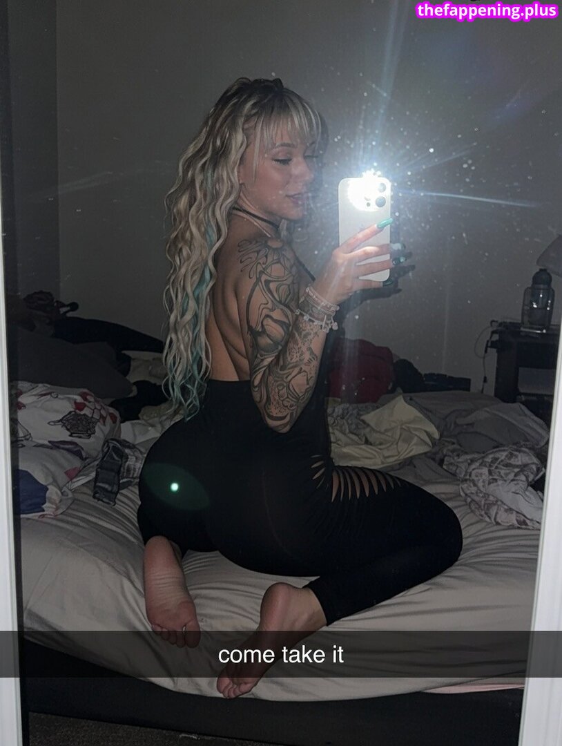 SolRucaWWE / Wwe Sol Ruca / https: / solrvca Foto OnlyFans Desnuda #39