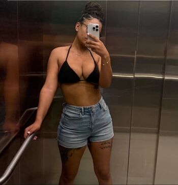 Xtacey, Stacey Africa