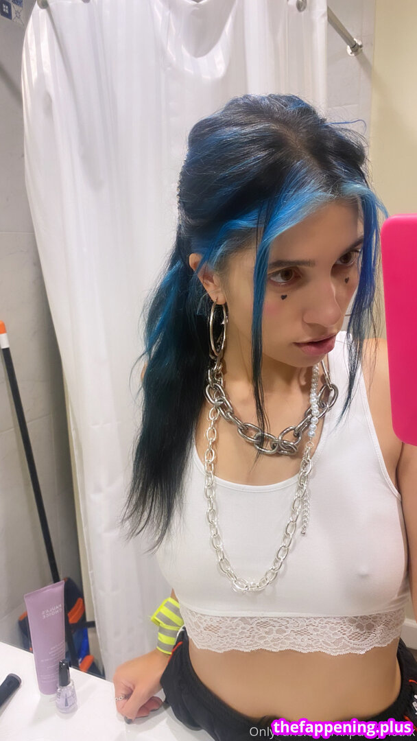 nadya tolokonnikova / nadyariot / pussyrrriot / xxpussyriotxx 裸照OnlyFans照片 #29