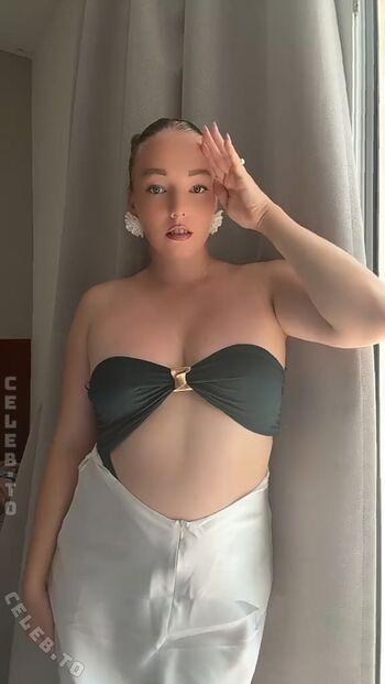 Yana & Tayisiya Morderger