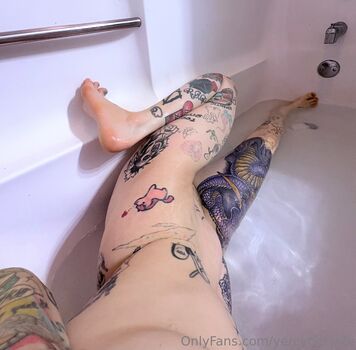 Full leaked Yatted loser private onlyfans photo