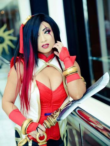 Yaya Han