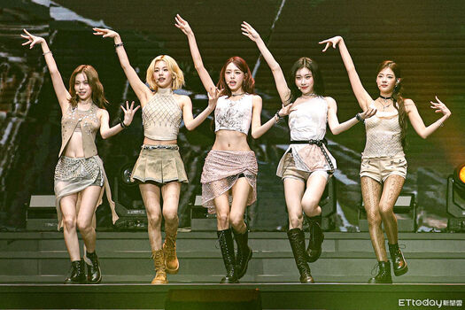 Full leaked Linettecrown/ private onlyfans photo