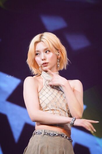 Full leaked Hwasa/ private onlyfans photo