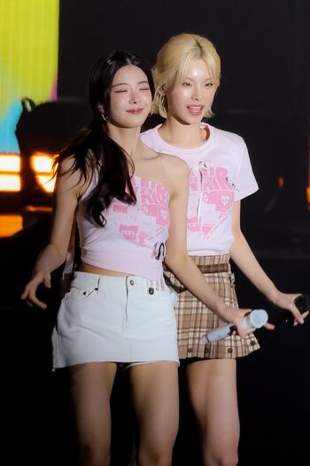 Full leaked Liasteffy/ private onlyfans photo