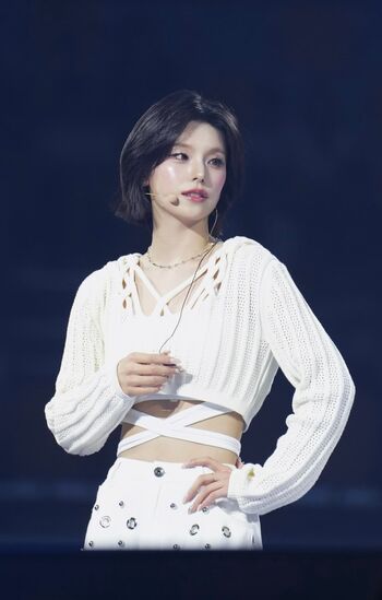 Full leaked Latulip / private onlyfans photo